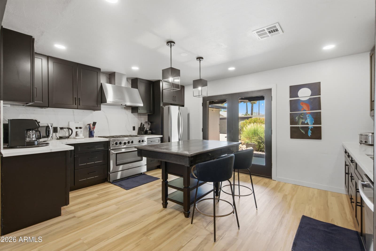 18 E GARFIELD Street, Tempe, AZ 85288 — photo 4 of 37