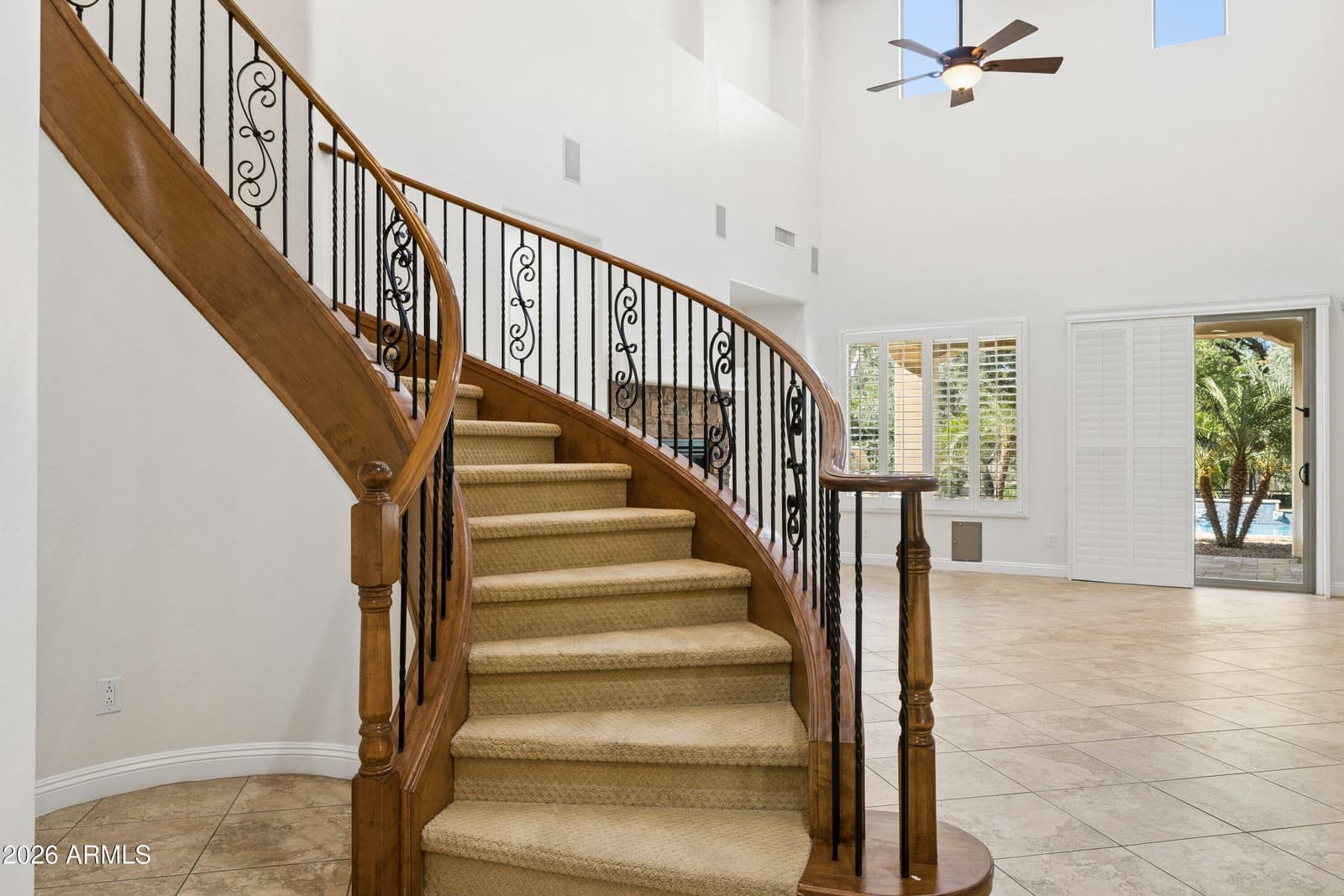 3722 E ZACHARY Drive, Phoenix, AZ 85050 — photo 8 of 69