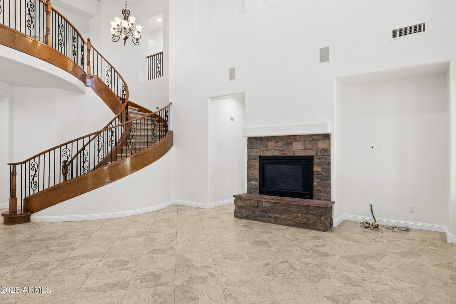 3722 E ZACHARY Drive, Phoenix, AZ 85050 — photo 7 of 69