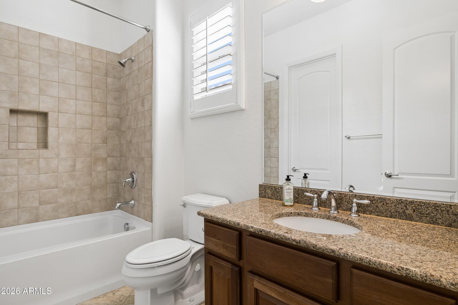 3722 E ZACHARY Drive, Phoenix, AZ 85050 — photo 24 of 69