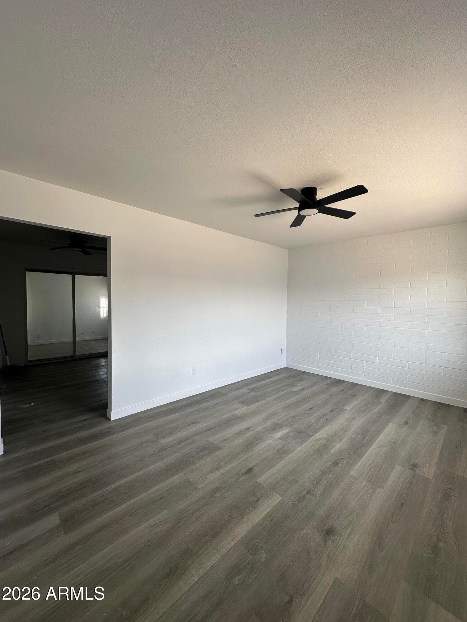 1542 W CARSON Road, Phoenix, AZ 85041 — photo 6 of 22