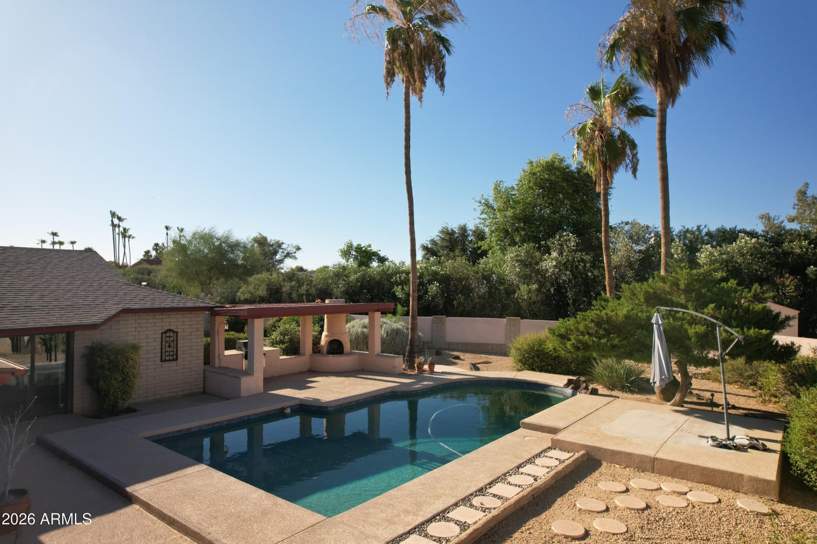 6402 E FANFOL Drive, Paradise Valley, AZ 85253 — photo 2 of 40