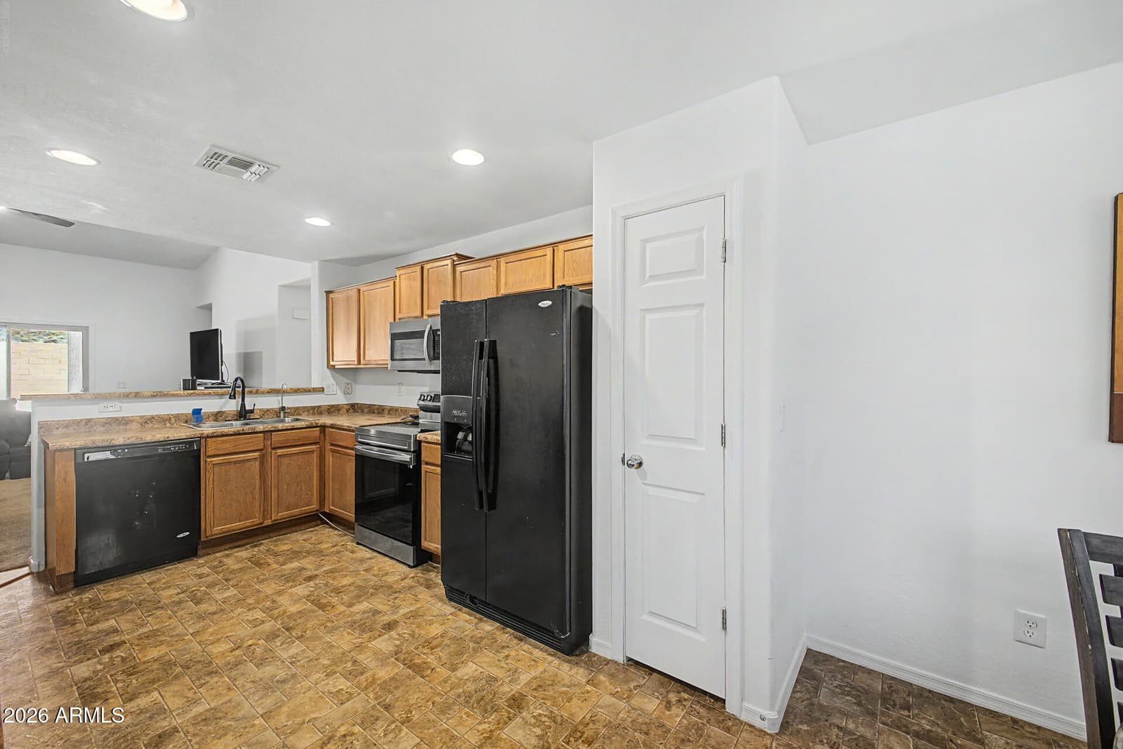23570 W MOHAVE Street, Buckeye, AZ 85326 — photo 5 of 25