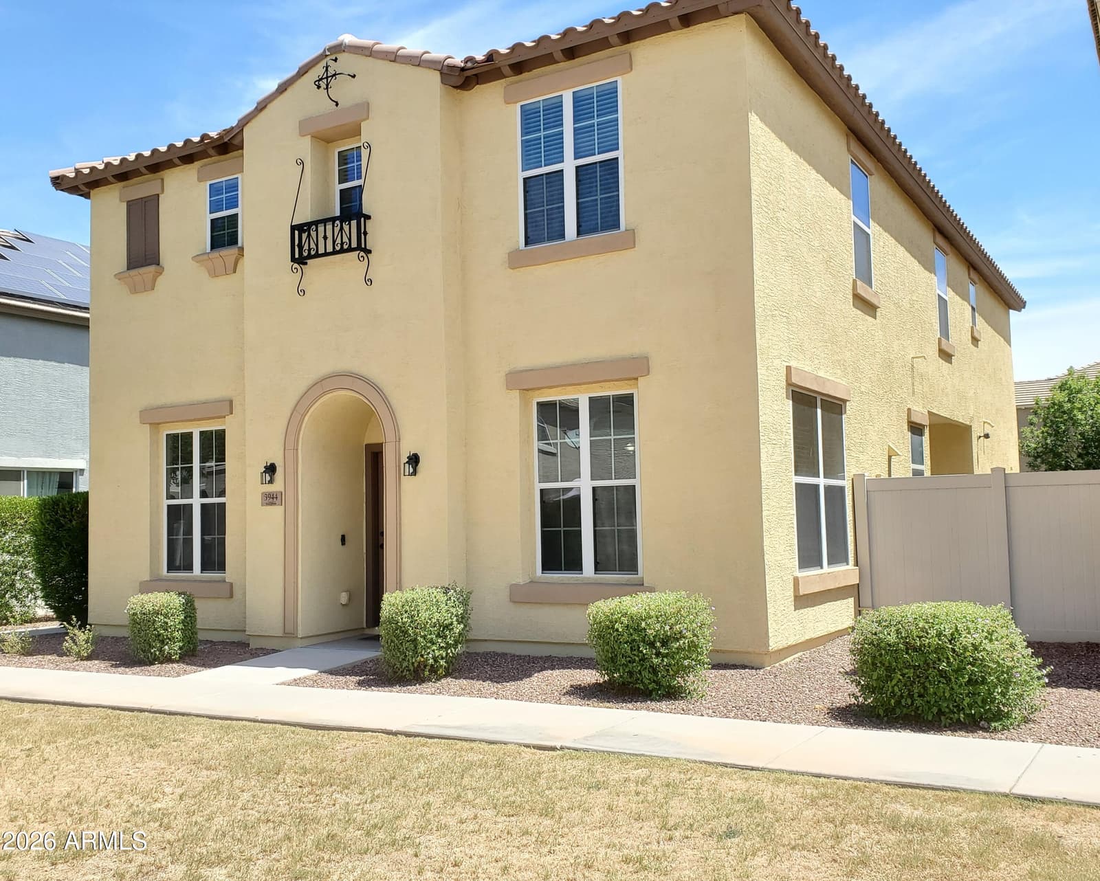 3944 E LESLIE Drive E, Gilbert, AZ 85296 — photo 2 of 47