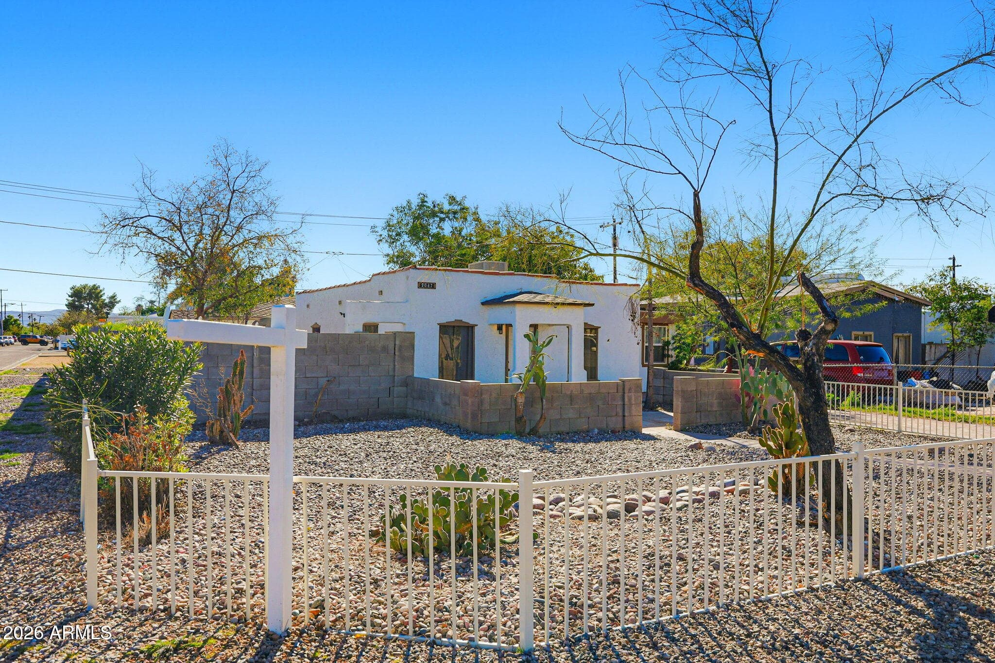 2047 E VIRGINIA Avenue, Phoenix, AZ 85006 — photo 23 of 41