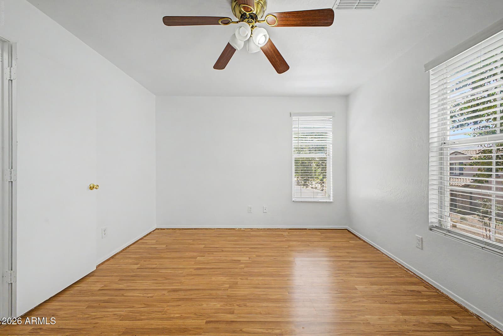 5326 W WARNER Street, Phoenix, AZ 85043 — photo 13 of 31