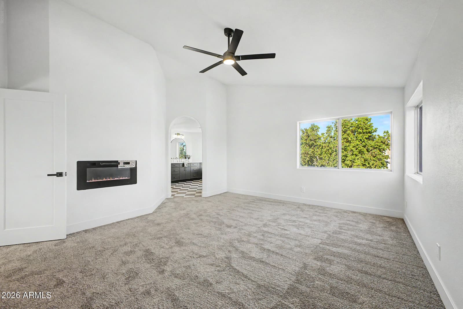 517 S ROCK HARBOR Drive, Gilbert, AZ 85233 — photo 27 of 40