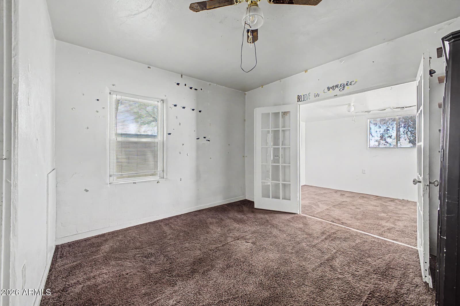 1642 E GLENROSA Avenue, Phoenix, AZ 85016 — photo 5 of 11