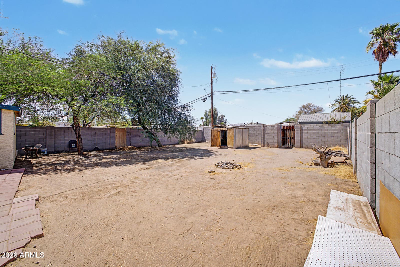 1642 E GLENROSA Avenue, Phoenix, AZ 85016 — photo 7 of 11