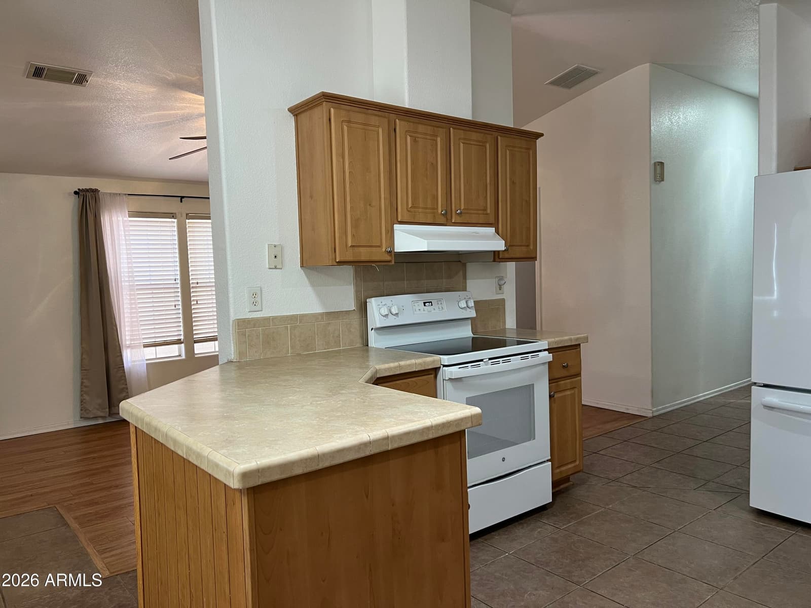 10960 N 67TH Avenue 168, Glendale, AZ 85304 — photo 7 of 29