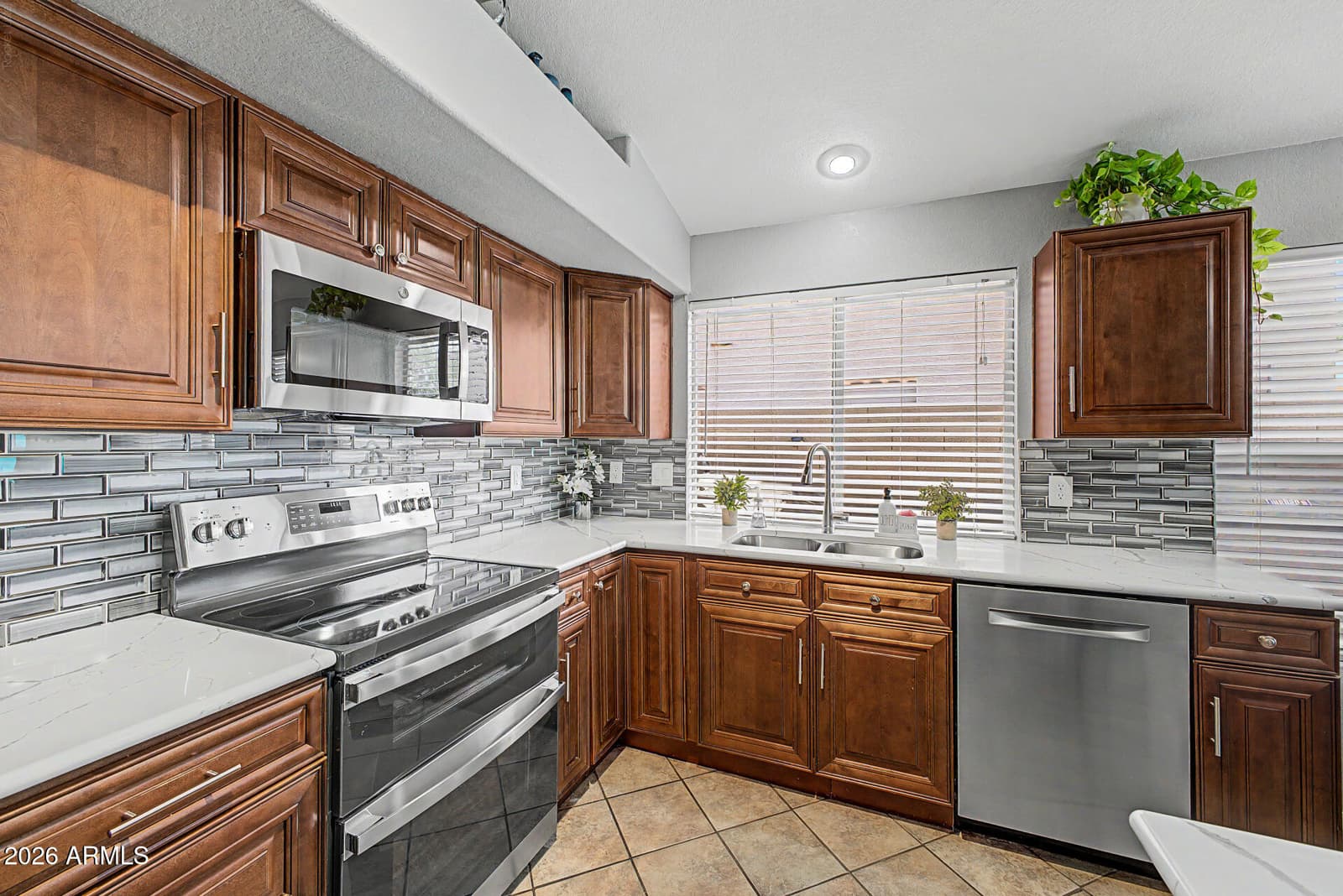 1357 E CENTURY Avenue, Gilbert, AZ 85296 — photo 15 of 33