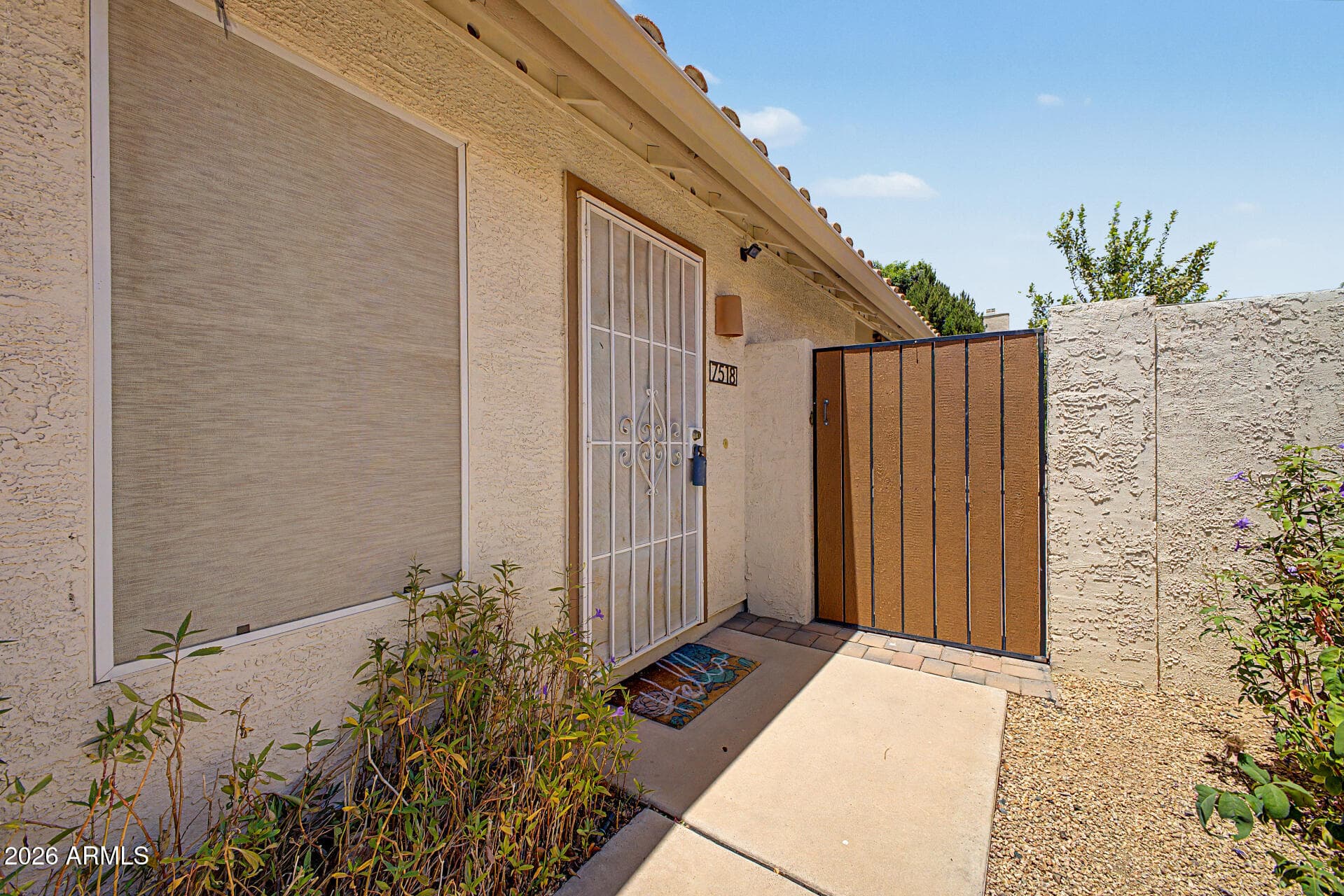 7518 W KERRY Lane, Glendale, AZ 85308 — photo 4 of 38