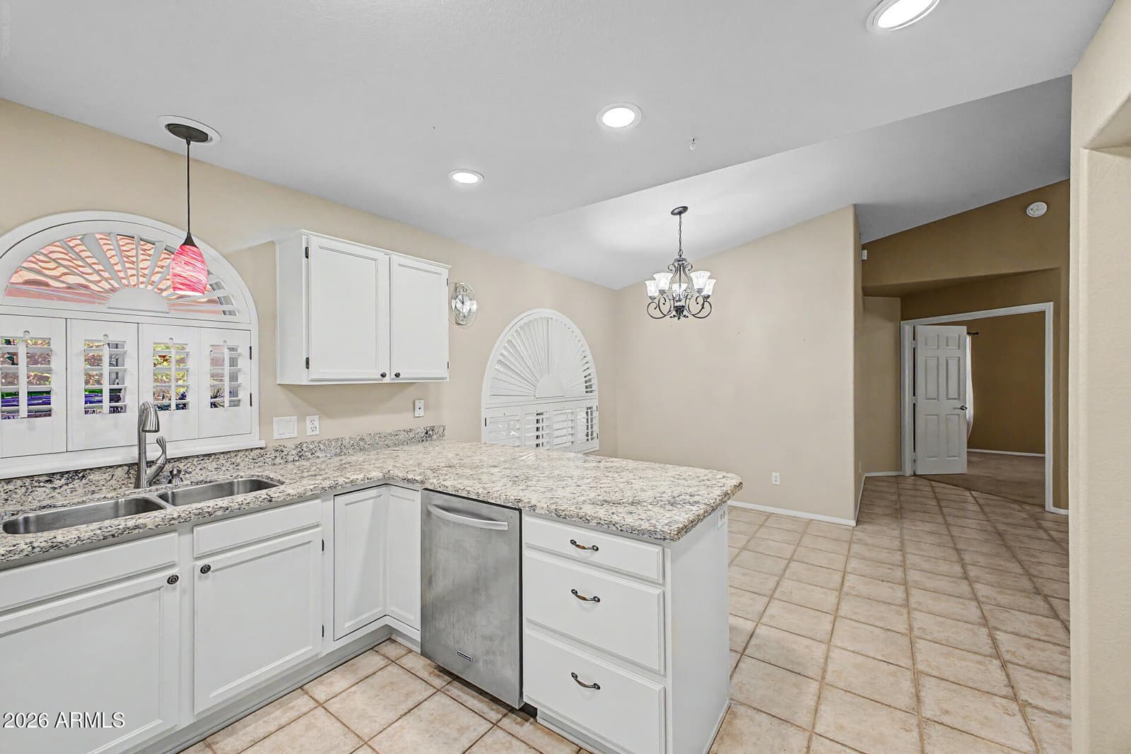 7518 W KERRY Lane, Glendale, AZ 85308 — photo 10 of 38