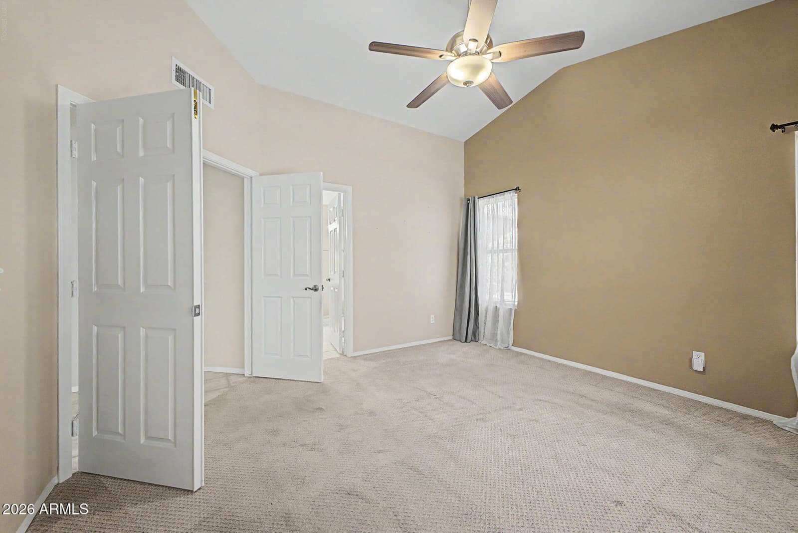 7518 W KERRY Lane, Glendale, AZ 85308 — photo 13 of 38