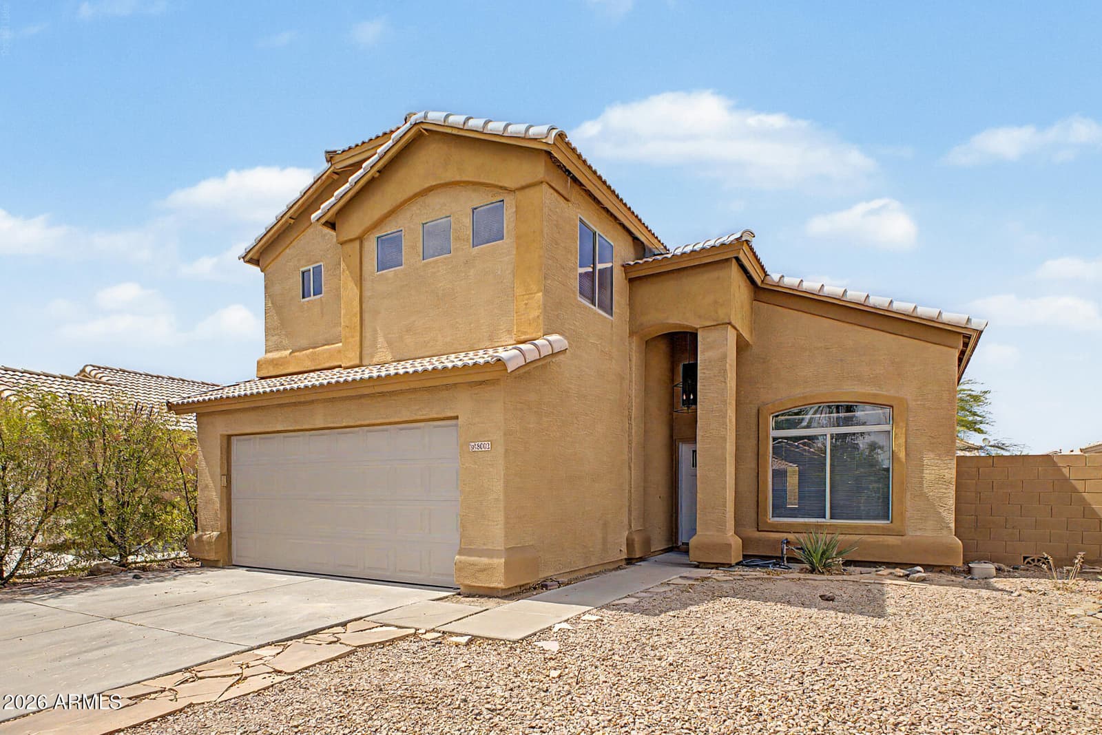 8002 W PRESTON Lane, Phoenix, AZ 85043 — photo 5 of 50