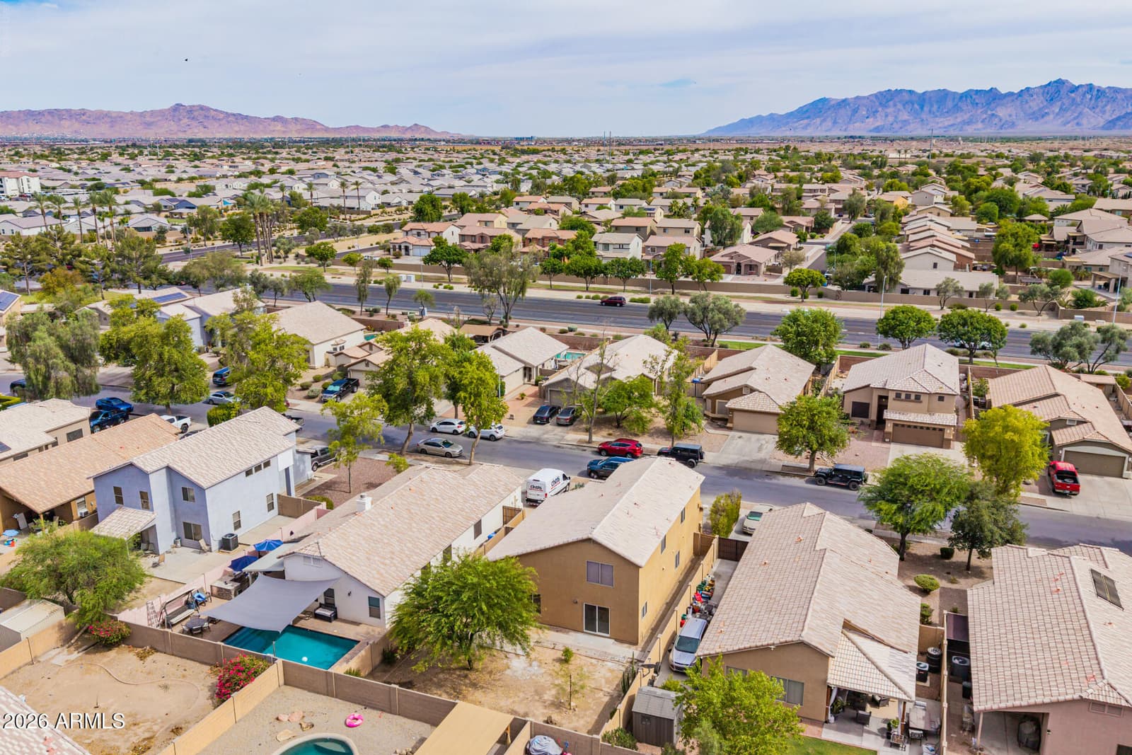 8002 W PRESTON Lane, Phoenix, AZ 85043 — photo 46 of 50
