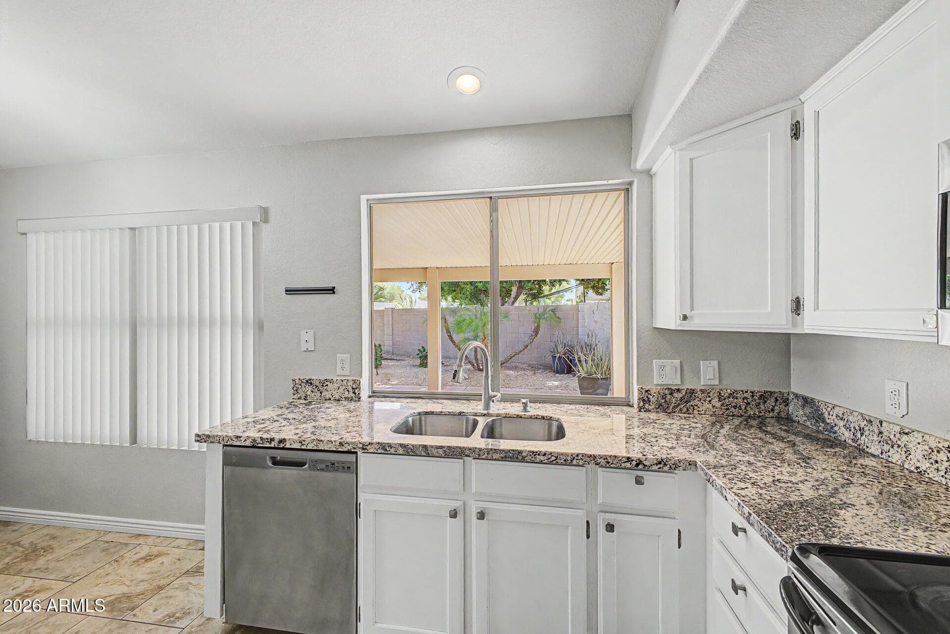 6462 W ESCUDA Road, Glendale, AZ 85308 — photo 10 of 45