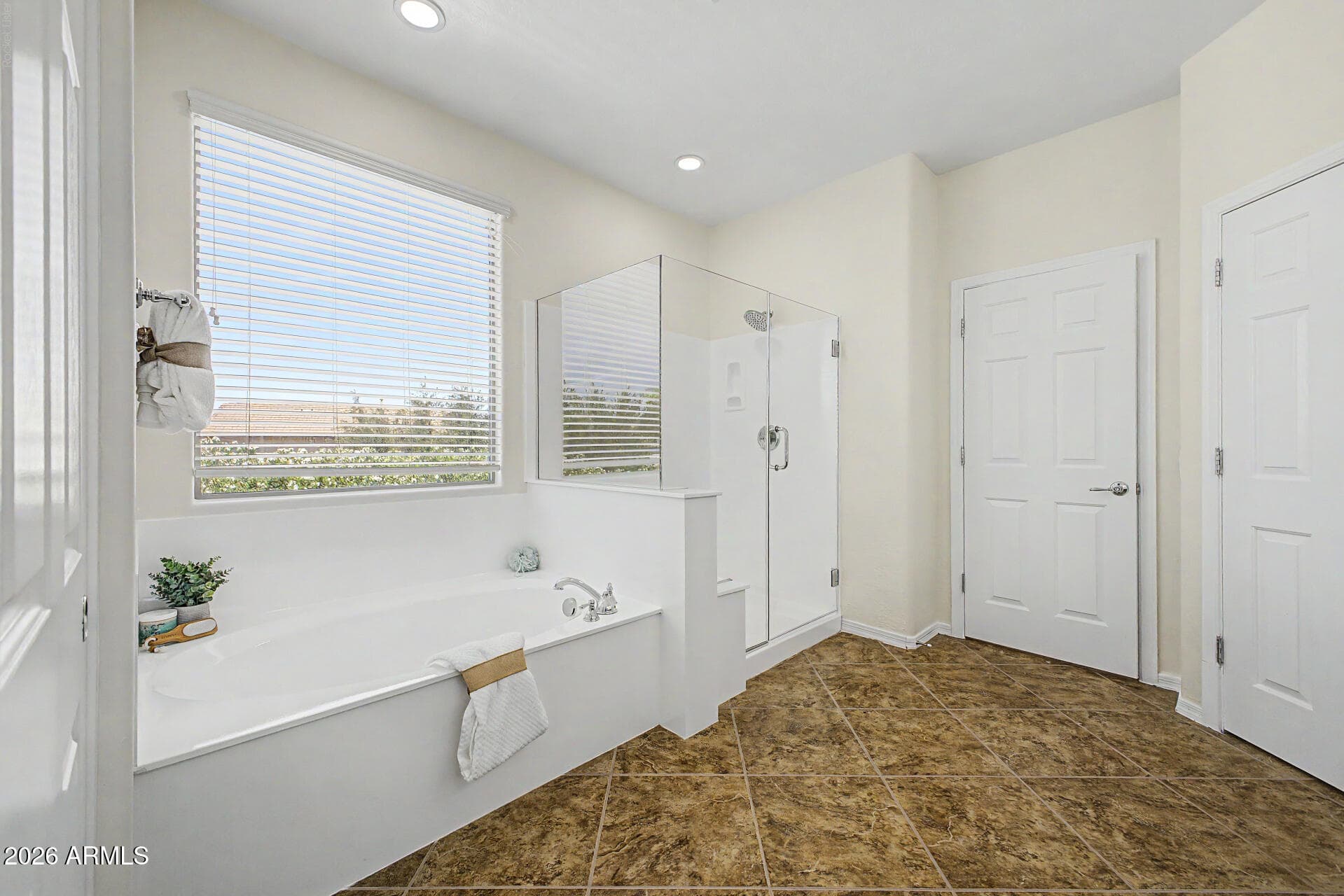 27322 N 53RD Drive, Phoenix, AZ 85083 — photo 33 of 63