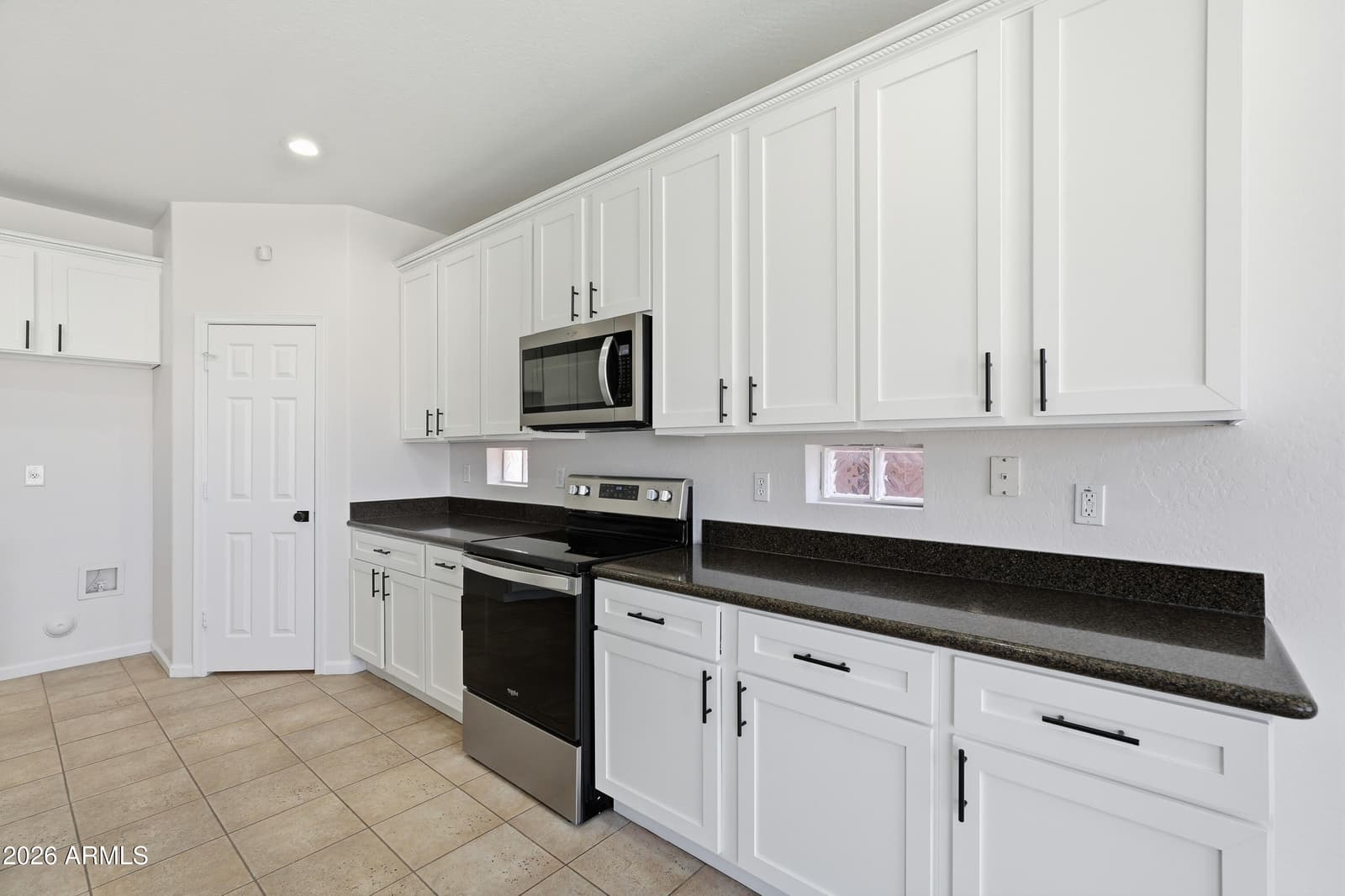 13804 W BANFF Lane, Surprise, AZ 85379 — photo 7 of 21