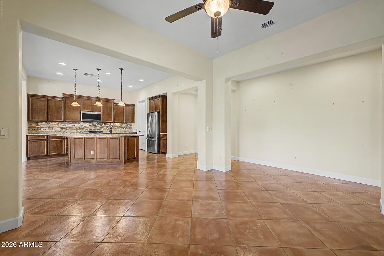 16819 W CORONADO Road, Goodyear, AZ 85395 — photo 10 of 51