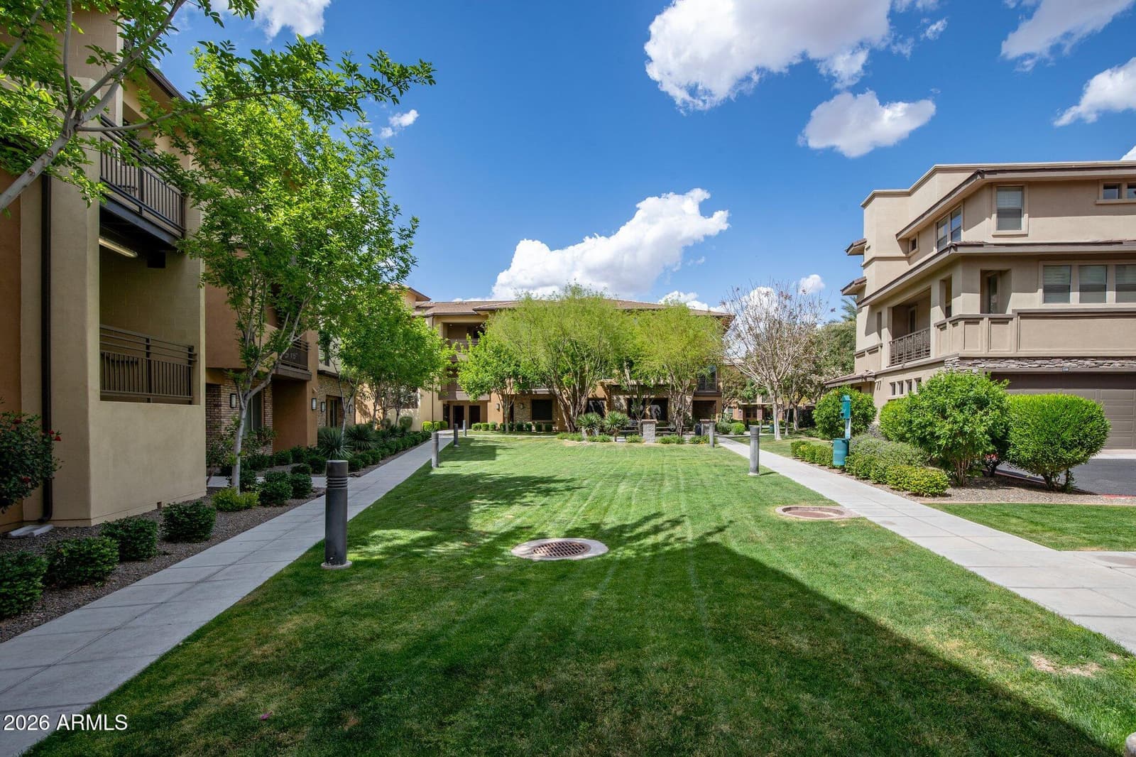 17850 N 68TH Street 2129, Phoenix, AZ 85054