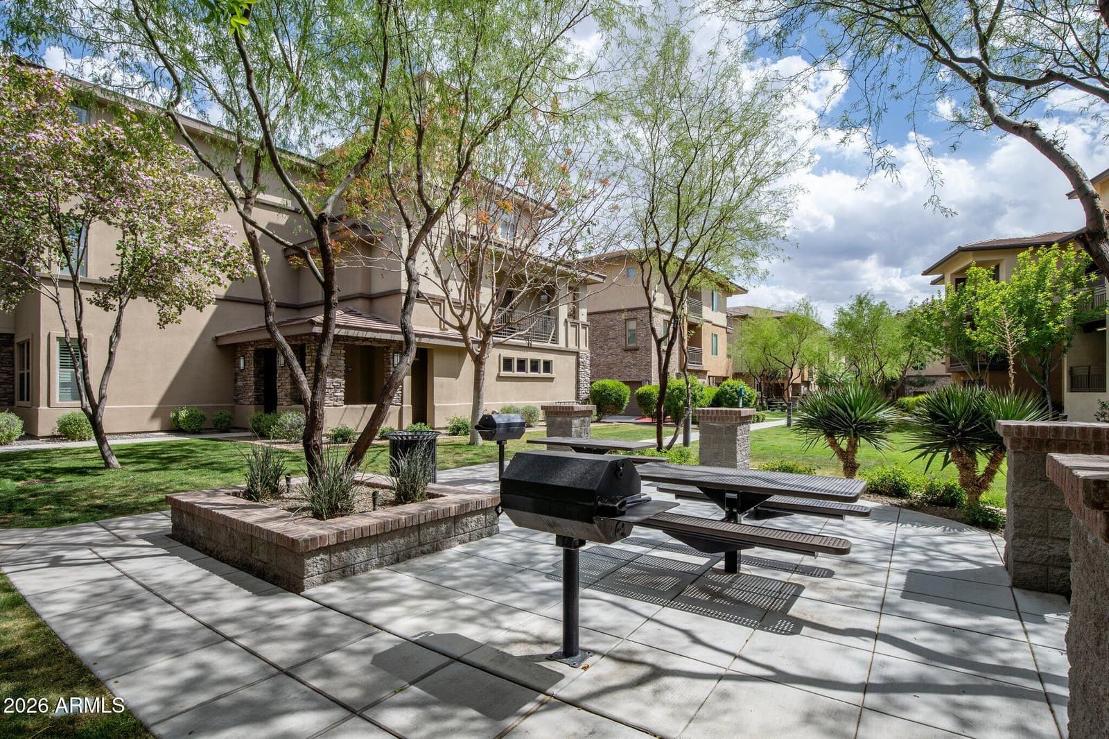 17850 N 68TH Street 2129, Phoenix, AZ 85054 — photo 17 of 54