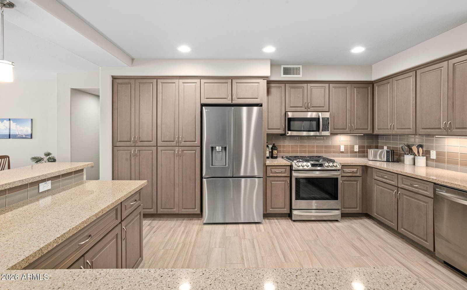17850 N 68TH Street 2129, Phoenix, AZ 85054 — photo 23 of 54