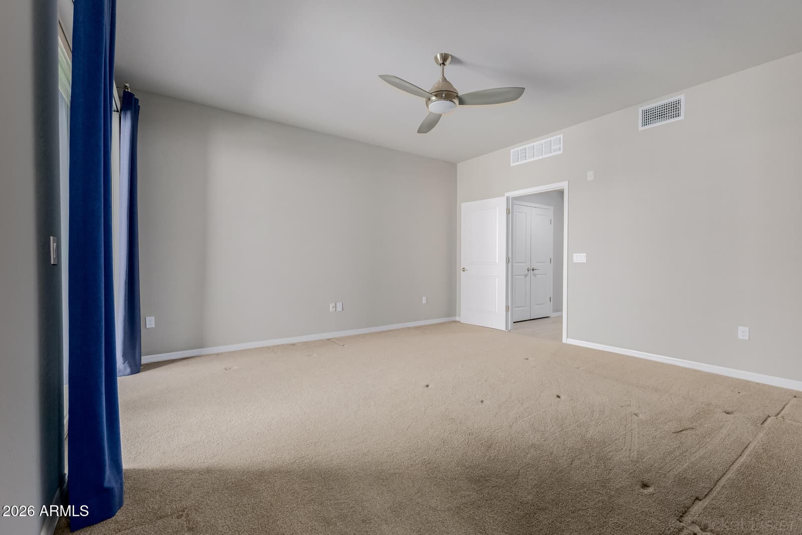 17850 N 68TH Street 2129, Phoenix, AZ 85054 — photo 31 of 54