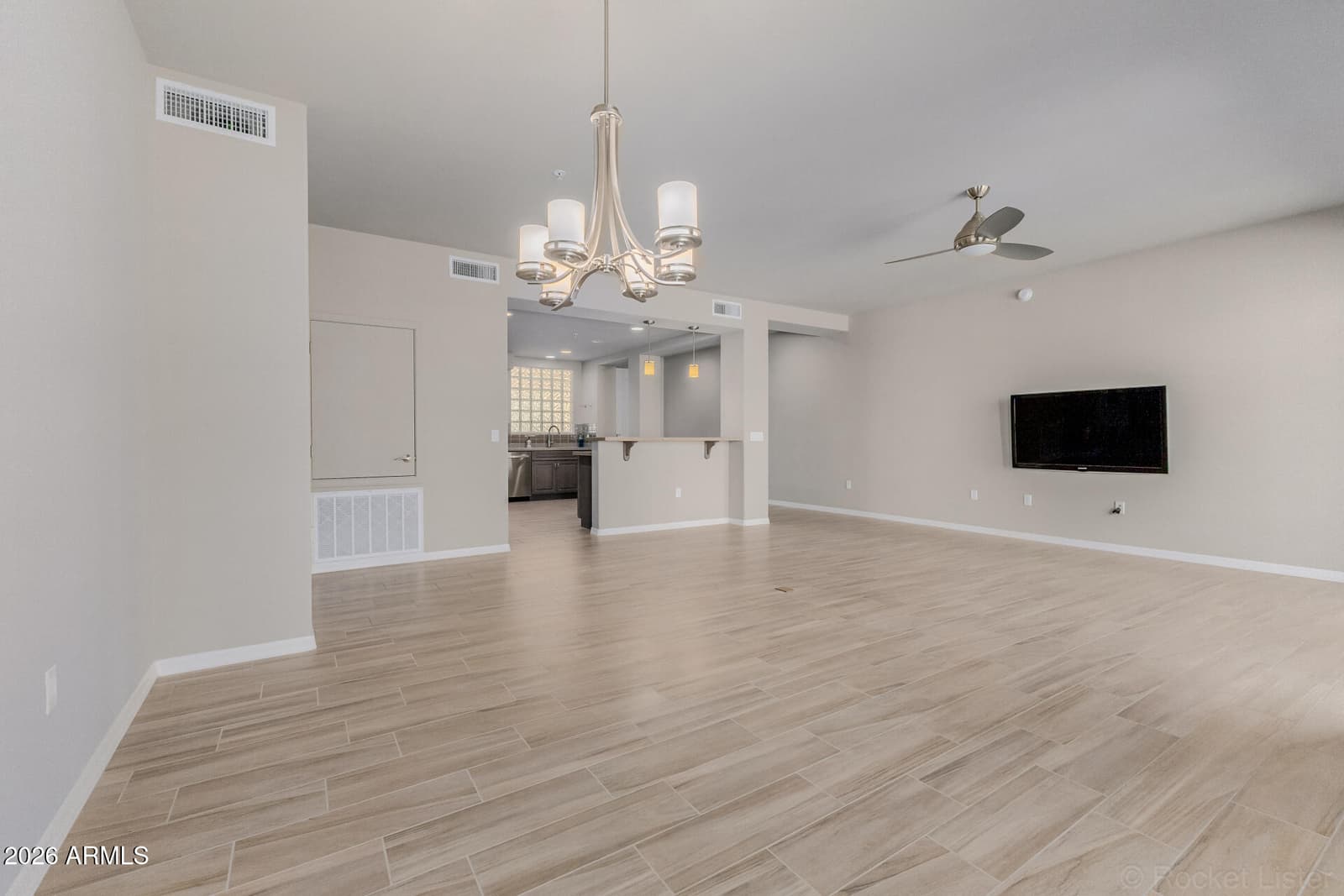 17850 N 68TH Street 2129, Phoenix, AZ 85054 — photo 53 of 54