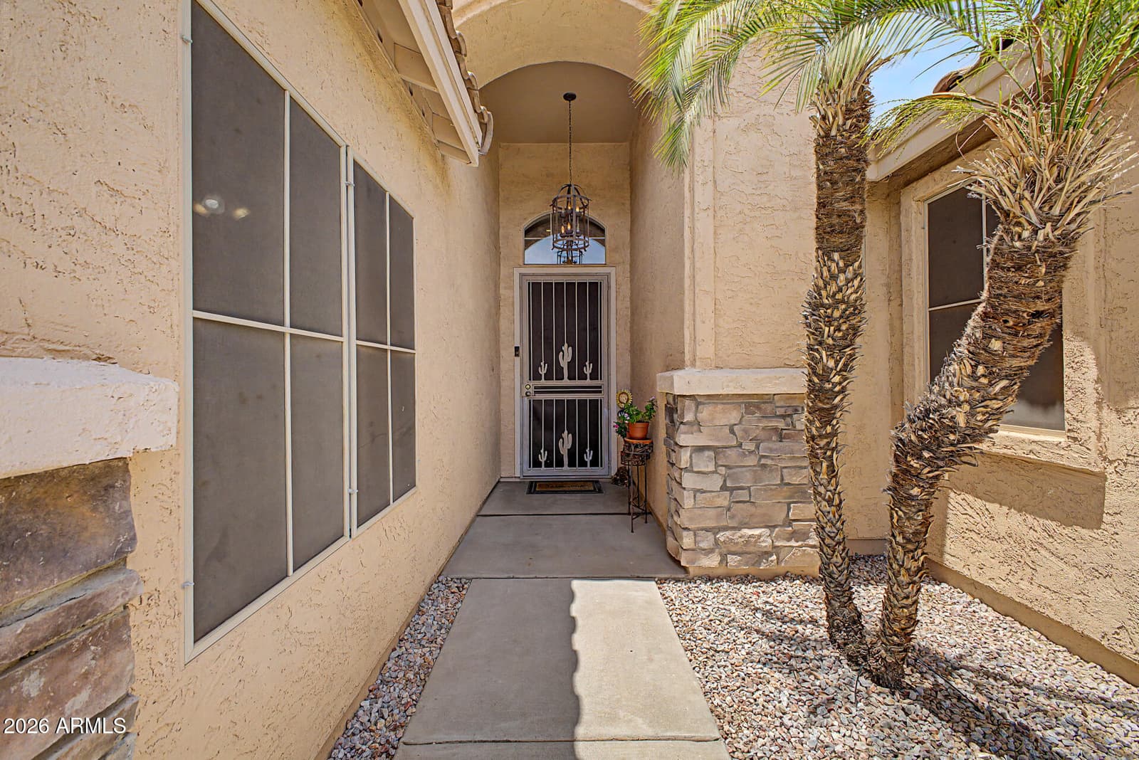 250 S GIBSON Street, Gilbert, AZ 85296 — photo 7 of 50