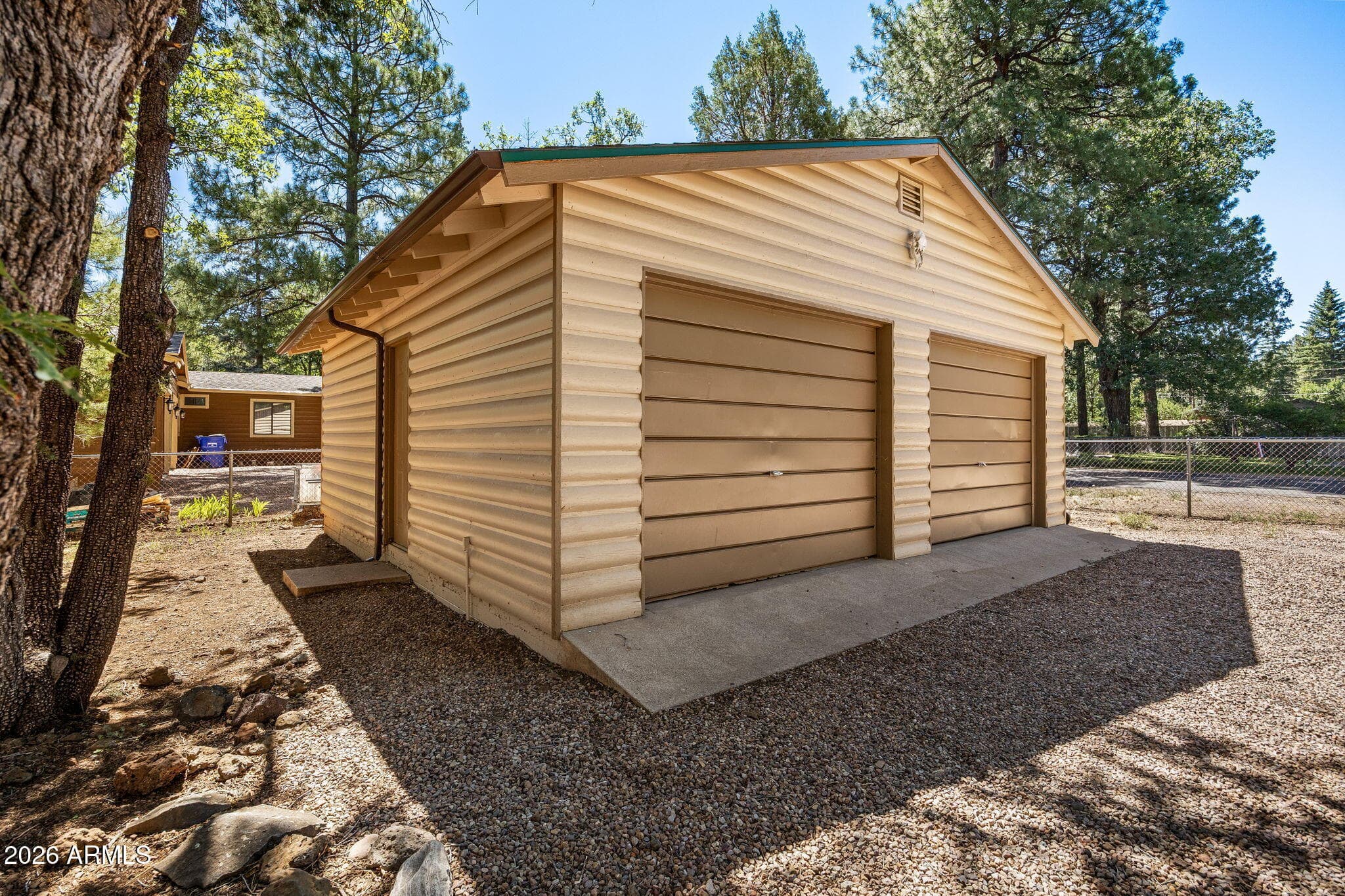 564 W MEADOW Drive, Lakeside, AZ 85929 — photo 29 of 37