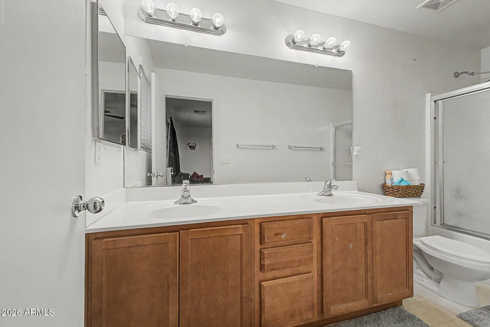 2325 E Greenlee Avenue, Apache Junction, AZ 85119 — photo 14 of 47