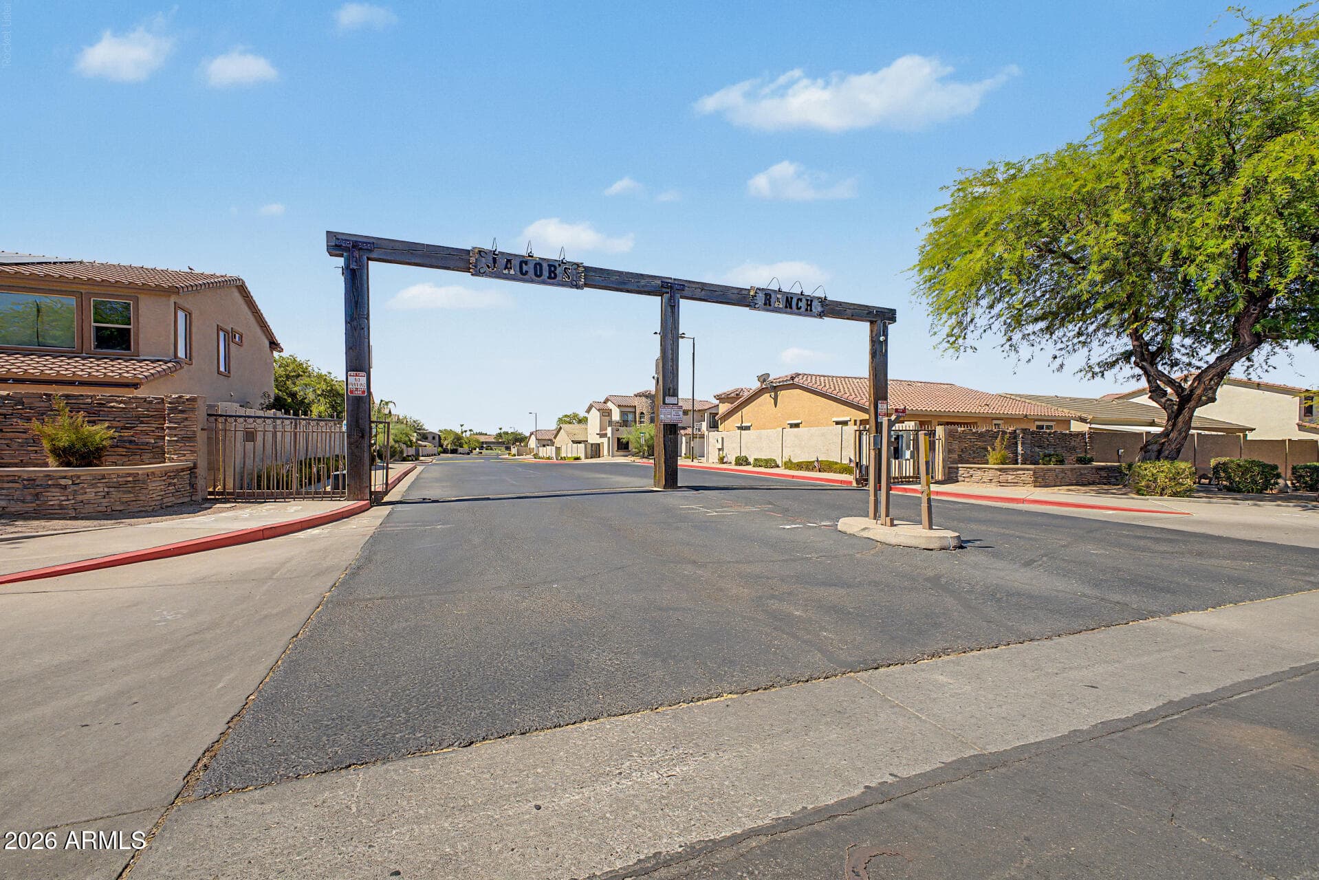 2325 E Greenlee Avenue, Apache Junction, AZ 85119 — photo 39 of 47