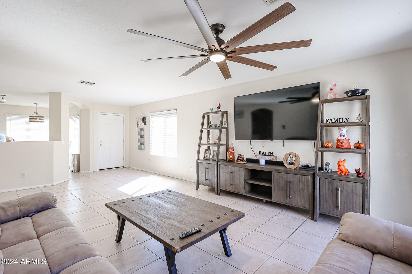 1098 E NARDINI Street, San Tan Valley, AZ 85140 — photo 1 of 32