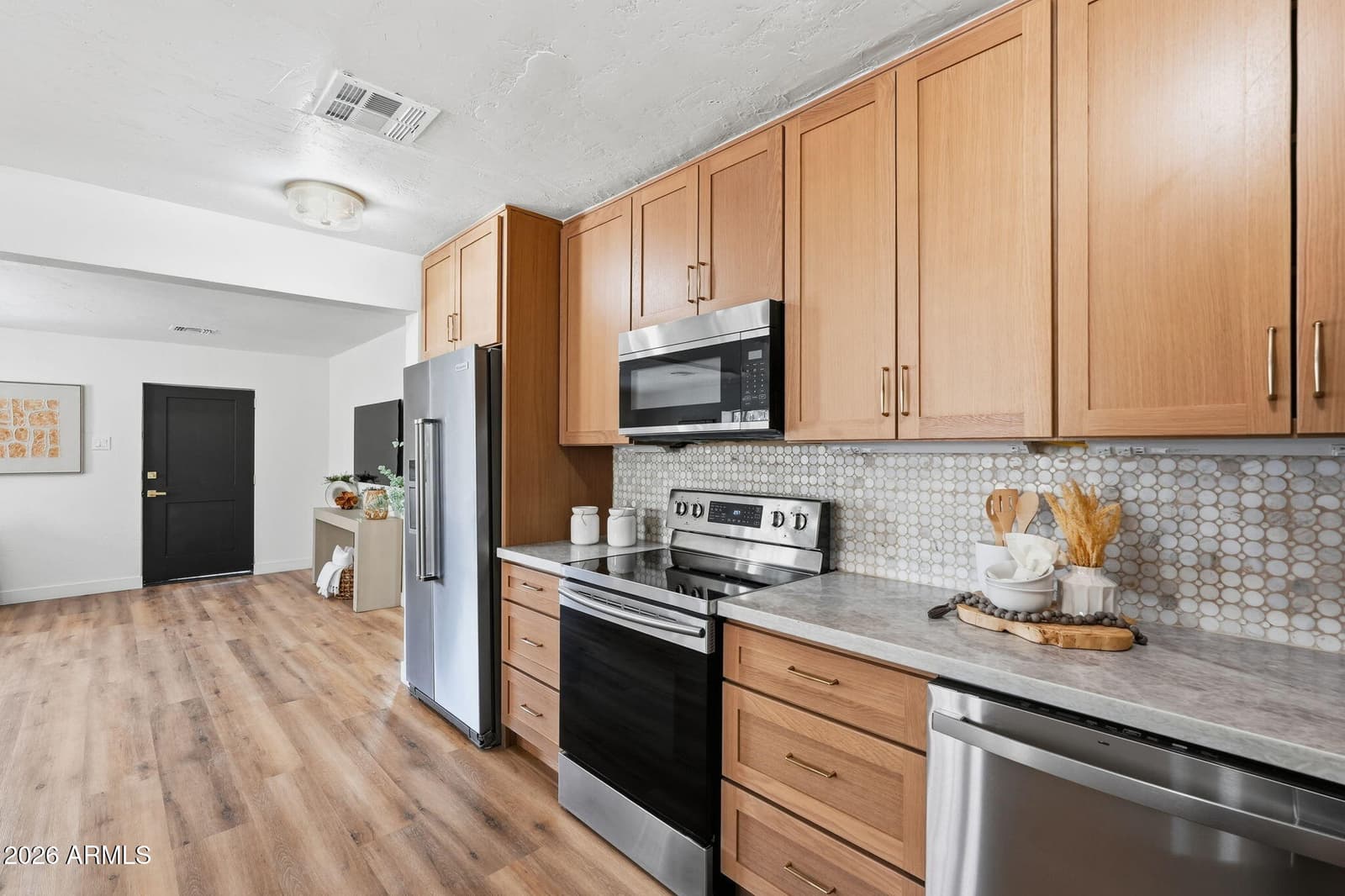 1006 E Weldon Avenue, Phoenix, AZ 85014 — photo 11 of 39