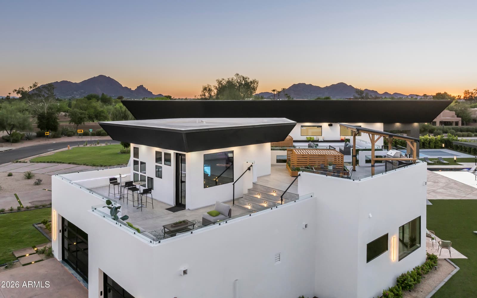 8402 E CACTUS WREN Road, Scottsdale, AZ 85250 — photo 83 of 100