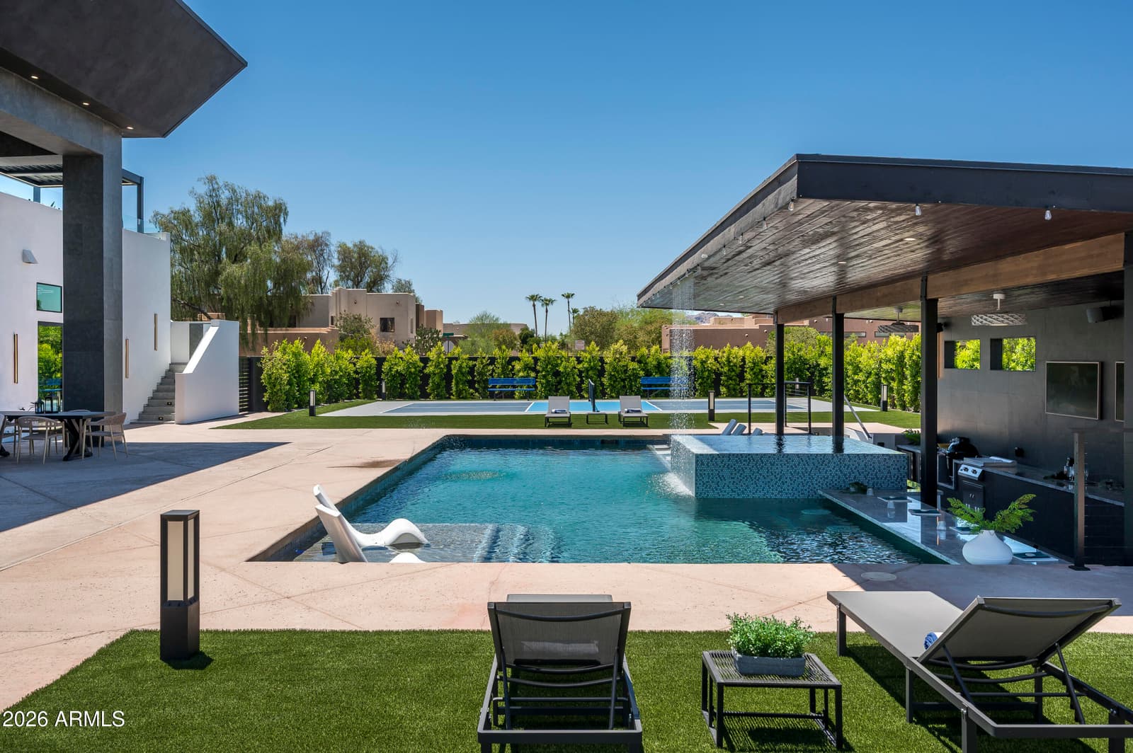 8402 E CACTUS WREN Road, Scottsdale, AZ 85250 — photo 88 of 100