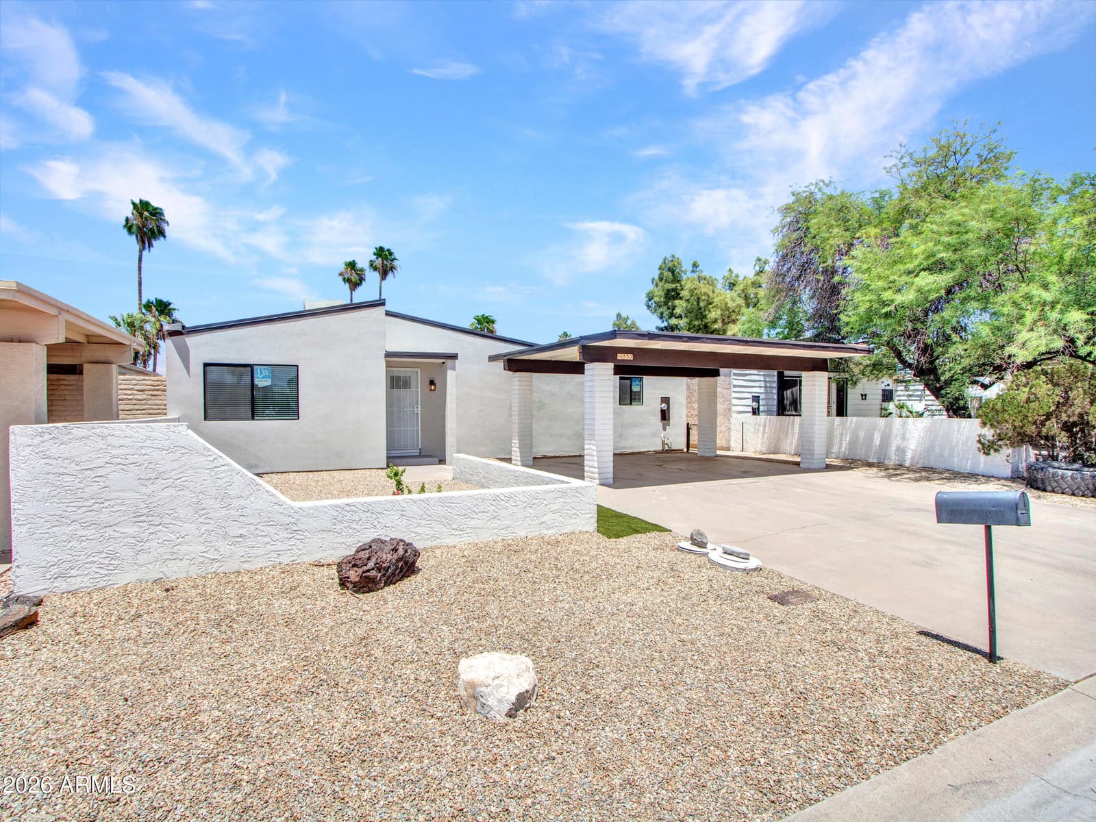 10530 W CALLE DEL SOL, Phoenix, AZ 85037 — photo 2 of 71
