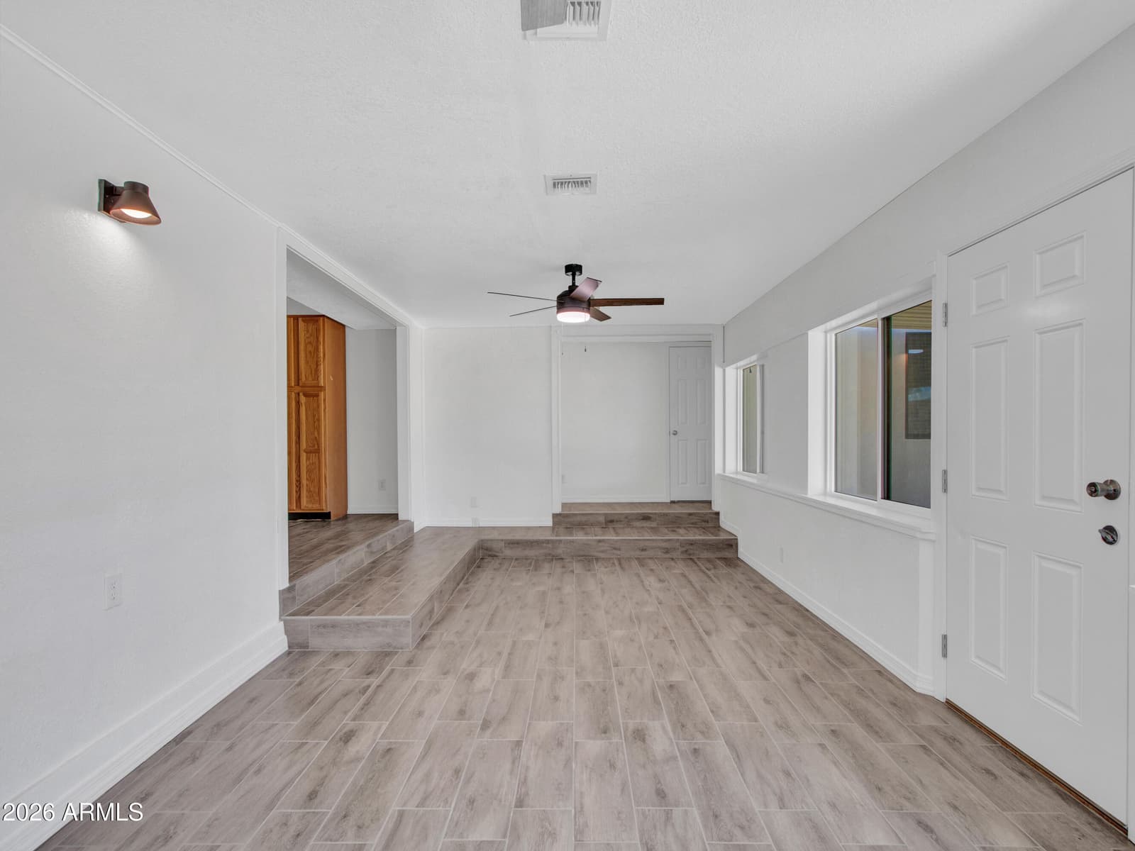 10530 W CALLE DEL SOL, Phoenix, AZ 85037 — photo 14 of 71