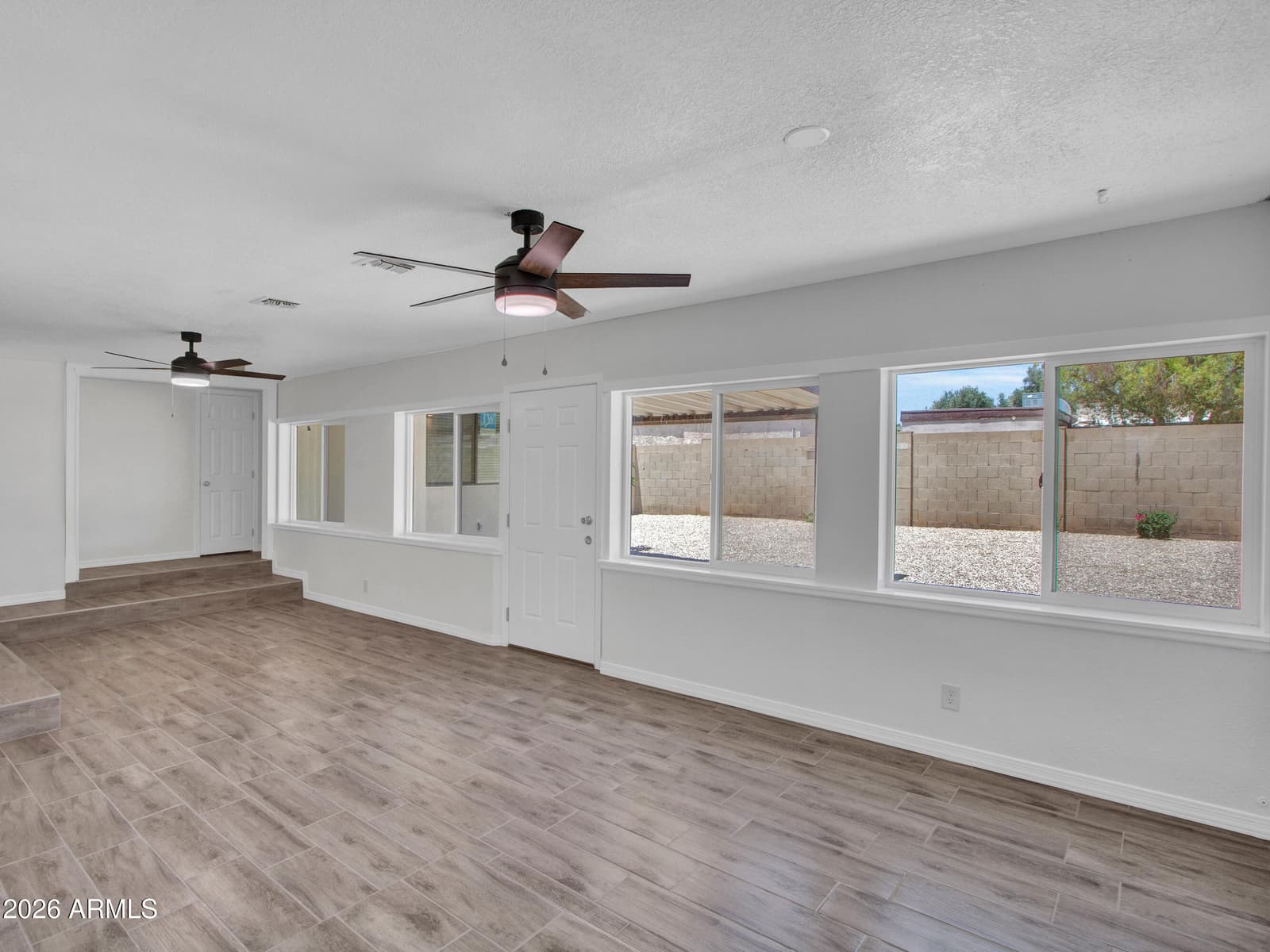 10530 W CALLE DEL SOL, Phoenix, AZ 85037 — photo 12 of 71