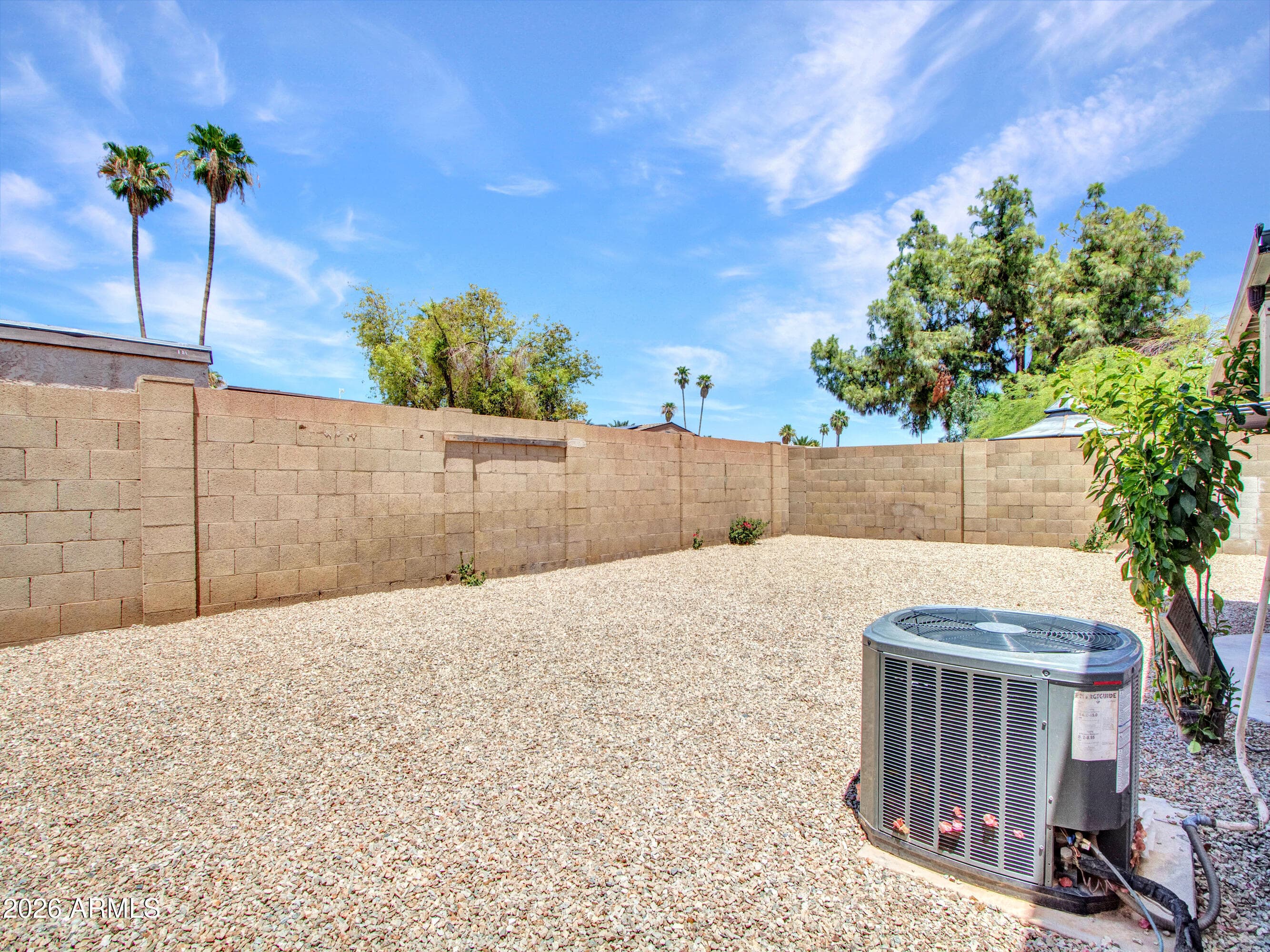 10530 W CALLE DEL SOL, Phoenix, AZ 85037 — photo 41 of 71