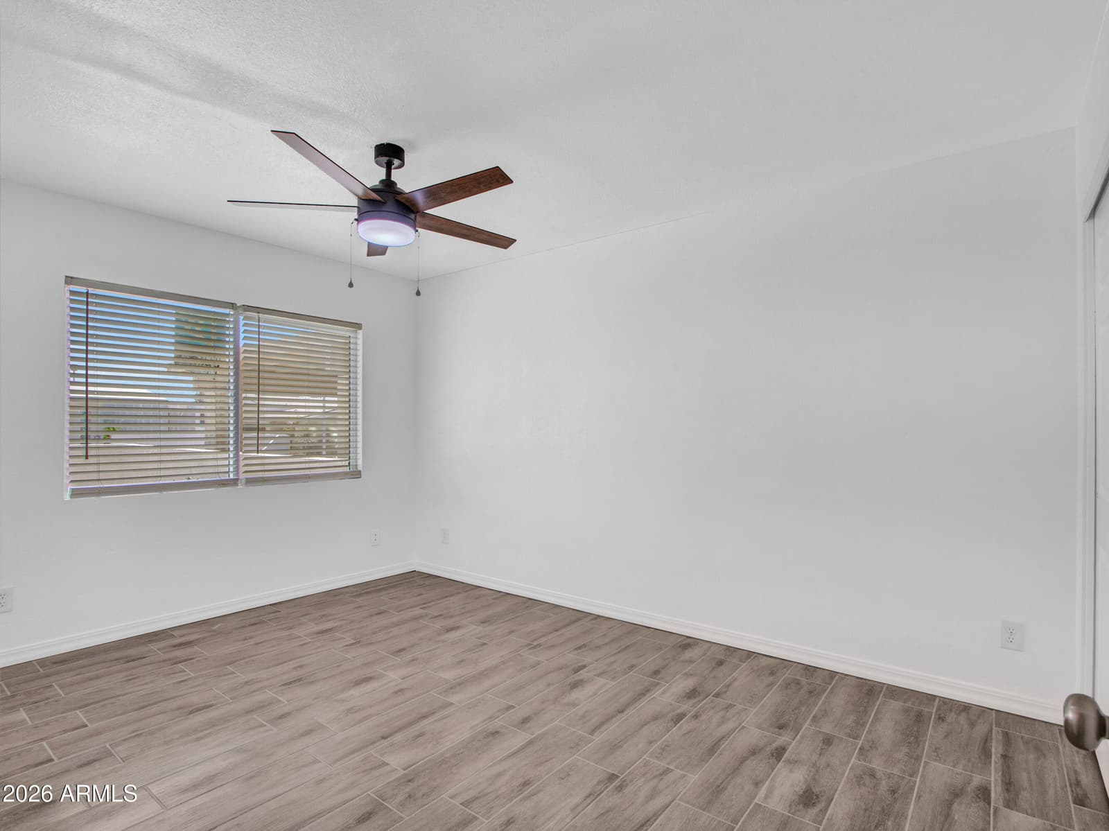 10530 W CALLE DEL SOL, Phoenix, AZ 85037 — photo 24 of 71