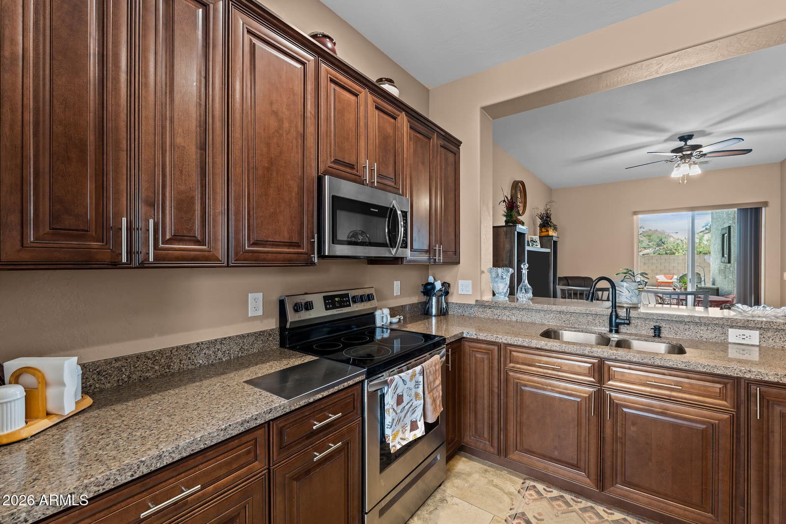 690 W DYLAN Court, Wickenburg, AZ 85390 — photo 4 of 26