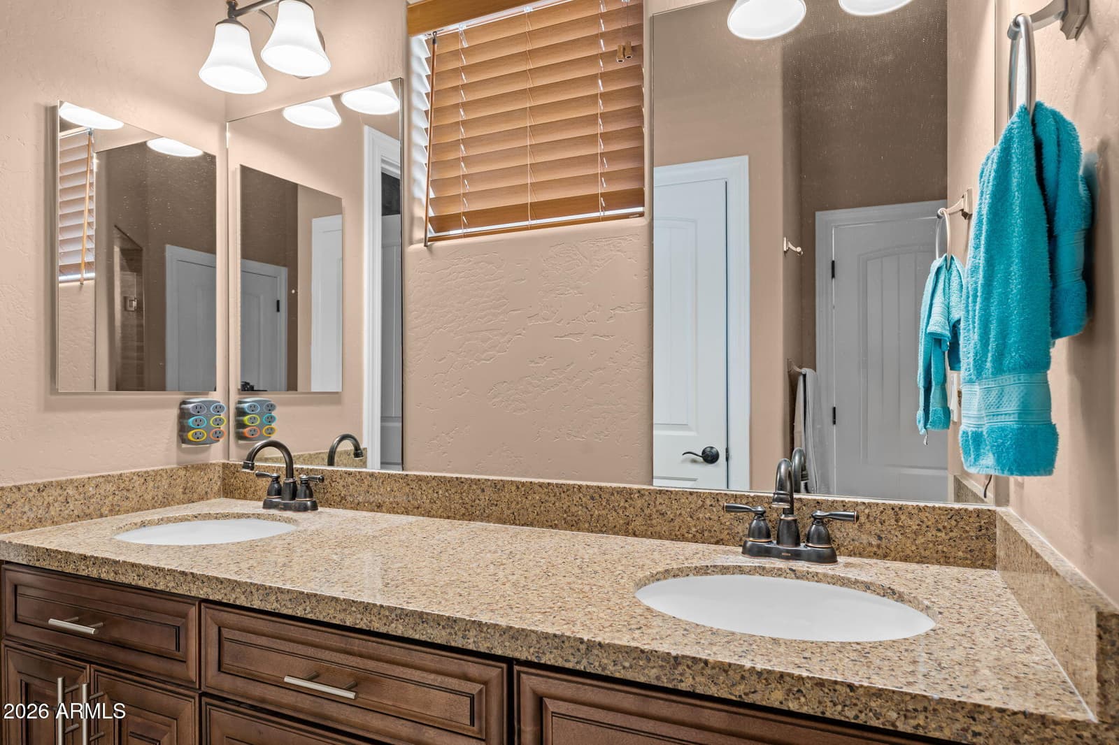 690 W DYLAN Court, Wickenburg, AZ 85390 — photo 13 of 26