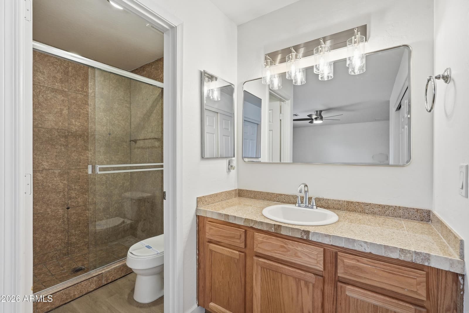 14215 N 39TH Drive, Phoenix, AZ 85053 — photo 12 of 29