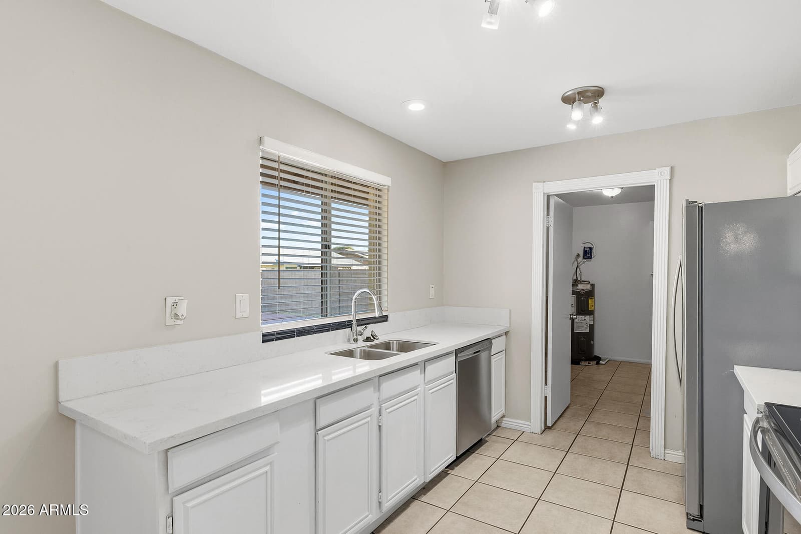 3939 W ANDERSON Drive, Glendale, AZ 85308 — photo 33 of 55