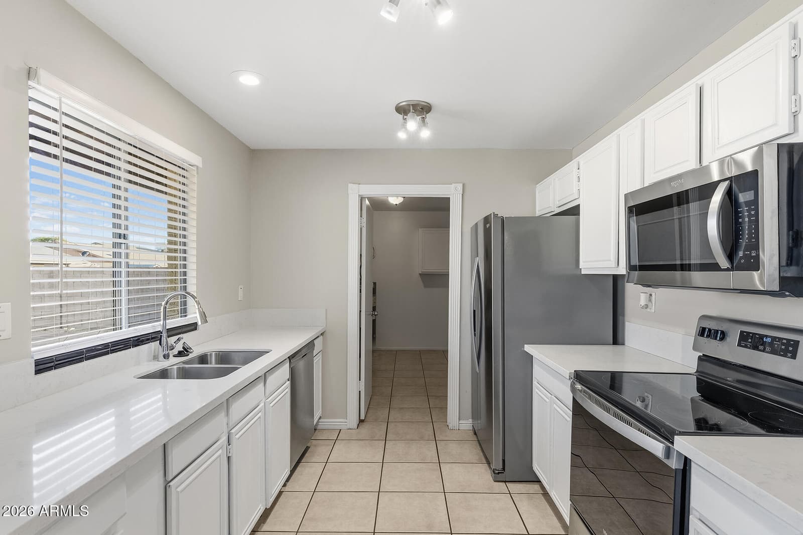 3939 W ANDERSON Drive, Glendale, AZ 85308 — photo 34 of 55