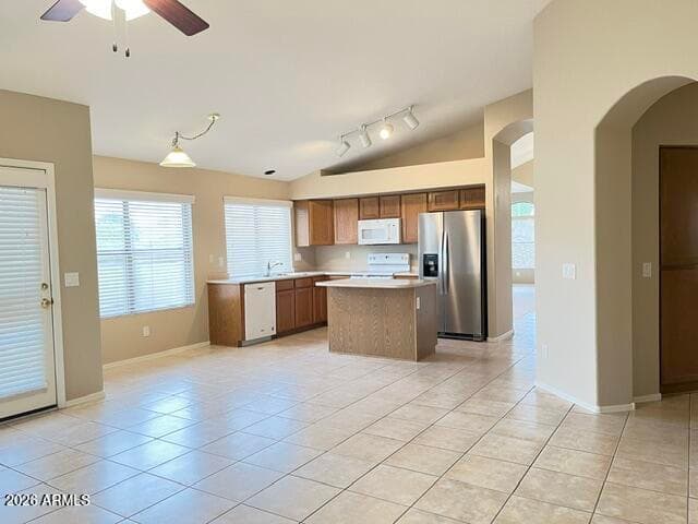 6375 W ADOBE Drive, Glendale, AZ 85308 — photo 7 of 24