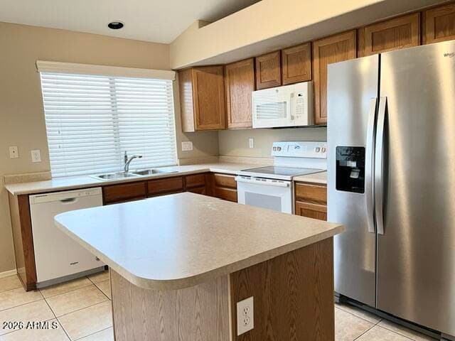 6375 W ADOBE Drive, Glendale, AZ 85308 — photo 9 of 24