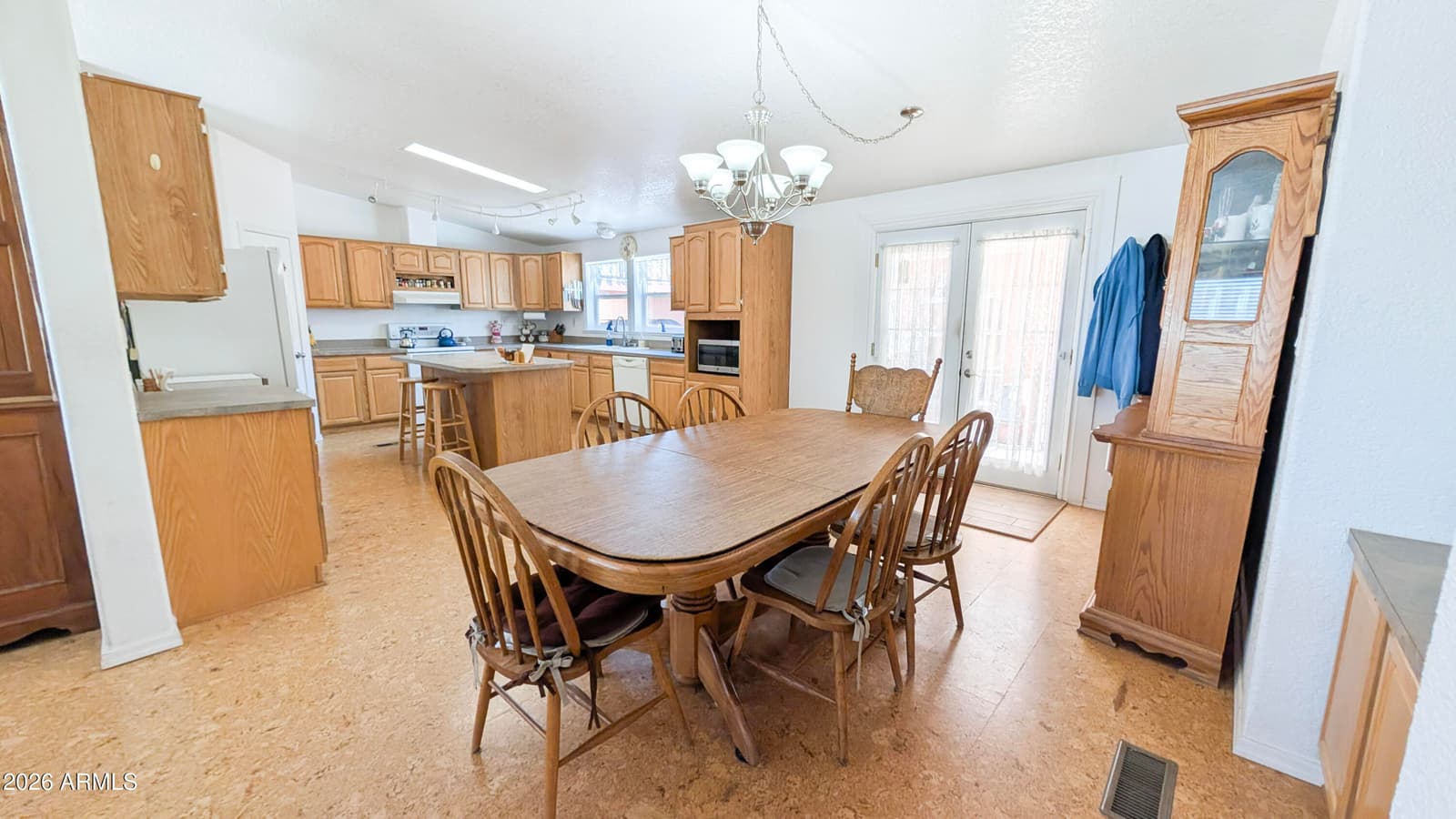 5800 N BRITTNEY Lane, Rimrock, AZ 86335 — photo 9 of 84